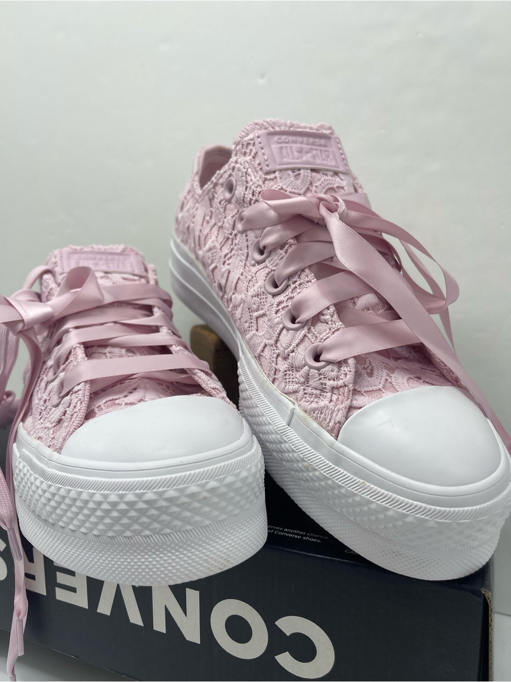 Converse A15006C CTAS LIFT OX
SUMMIT PINK/SUMMIT PINK/WHITE Platform Sneakers - Picture 2 of 16
